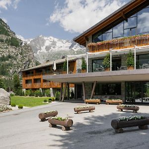 Grand Hotel Courmayeur Mont Blanc