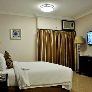 Chelsea Hotel Wuse II